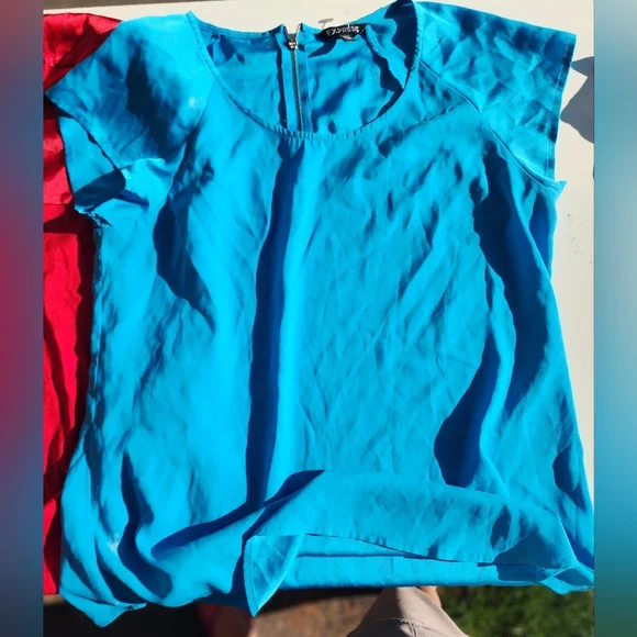 Express Blouse Bundle - Picture 3 of 4